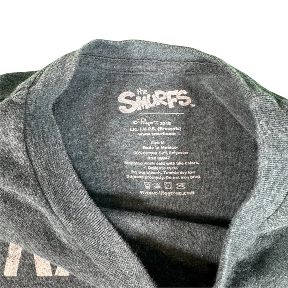 The Smurfs 'I'd Rather Be Chillin' Graphic T-Shirt Size Medium Casual Wear - Picture 4 of 8